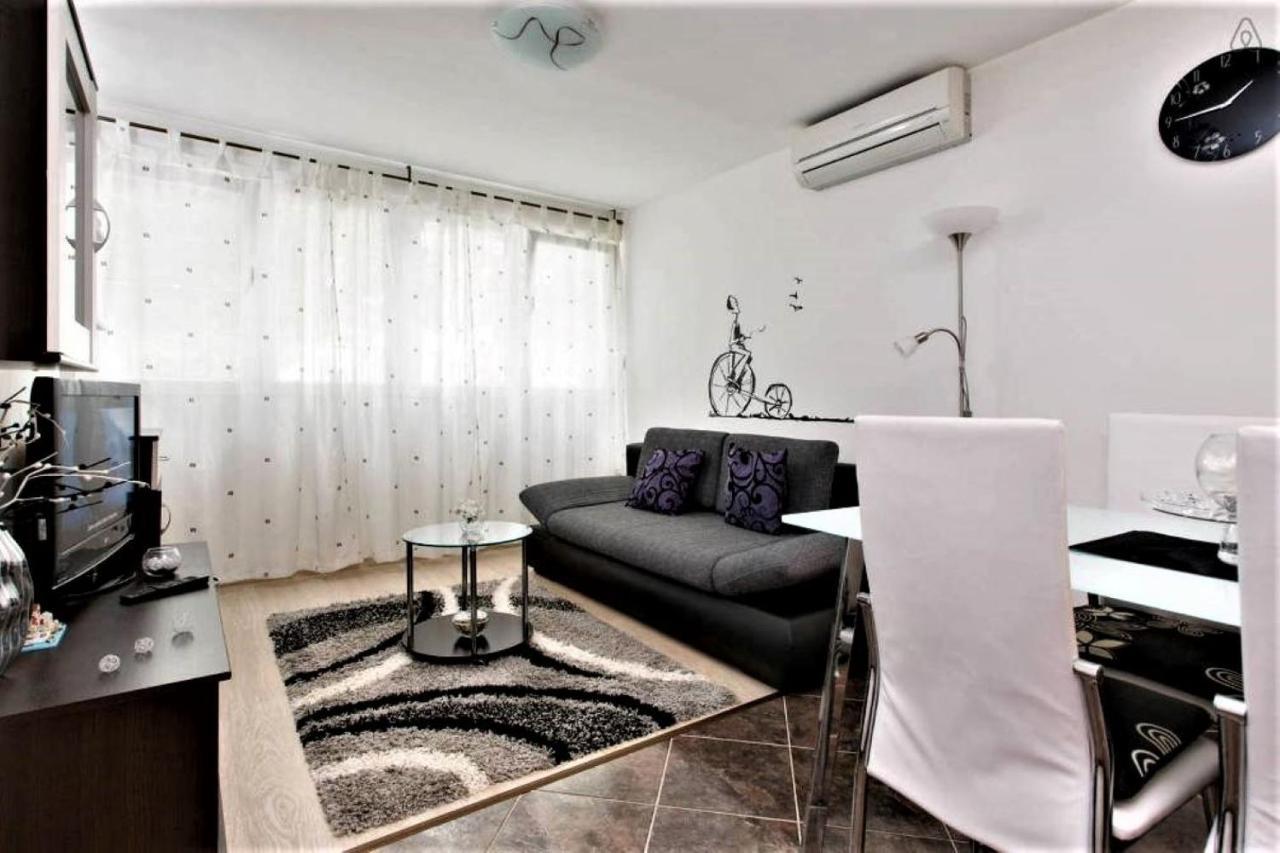 Apartment Stanic - "Home Away From Home" Split Exterior foto